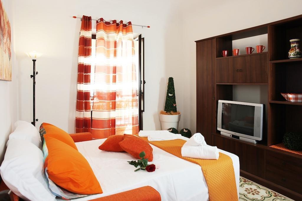Orfani Apartments Trapani Eksteriør bilde
