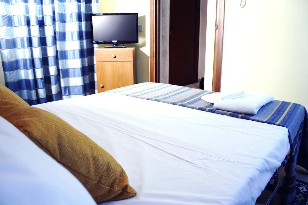 Orfani Apartments Trapani Eksteriør bilde